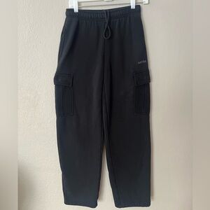 Aritzia Women’s Black Sweatpants  with elasticized waistband